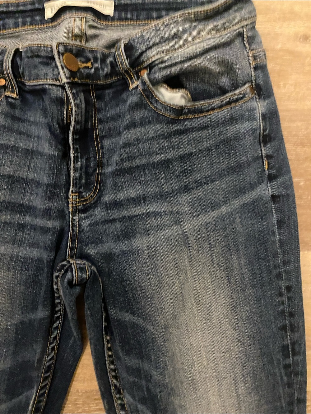 BKE Women's Blue Flare Jeans with Whiskered Fading - Picture 4 of 14
